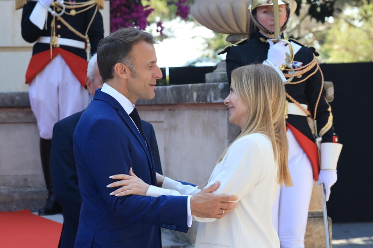 Meloni e Macron rilanciano l'asse Italia-Francia, tensione con l'Iran dopo le accuse di Teheran - Macron e Meloni PH ANSA