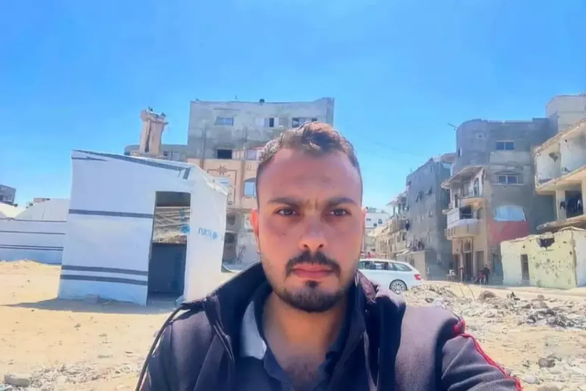 Il dissidente di Gaza accolto in Italia: "Qui mi sento protetto" - Moumen Al-Natour in una immagine tratta dal suo profilo Instagram