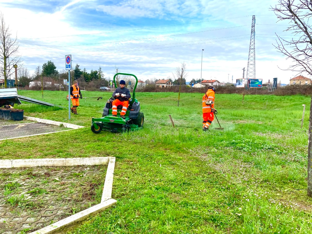 Cattolica, verde pubblico: affidamento in house a Geat fino al 2030 - 