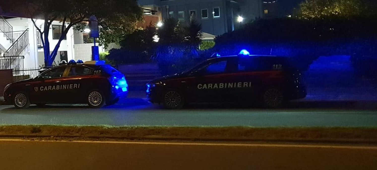 Caduta da un balcone a Torre Pedrera, ferito trasportato al Bufalini - 