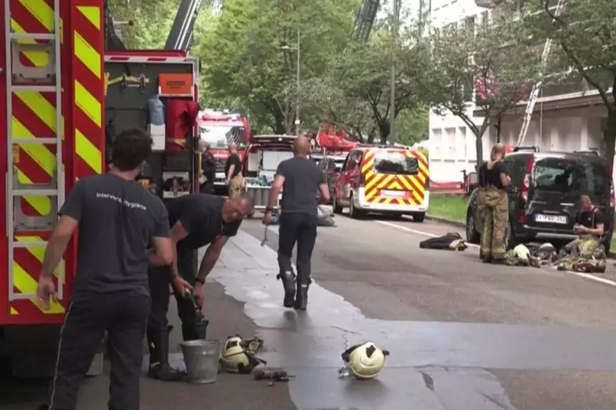 Incendio in condominio ad Anversa: cinque morti e diversi feriti - © Ansa