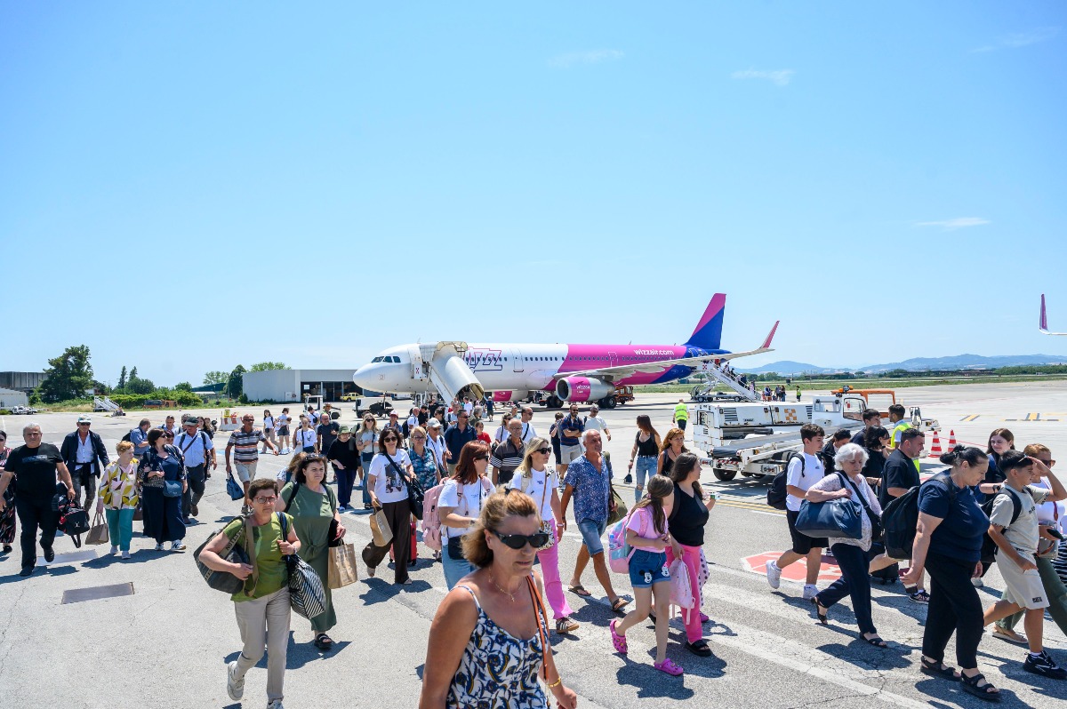 Aeroporto di Rimini, giugno record: superata quota 100 mila passeggeri - 