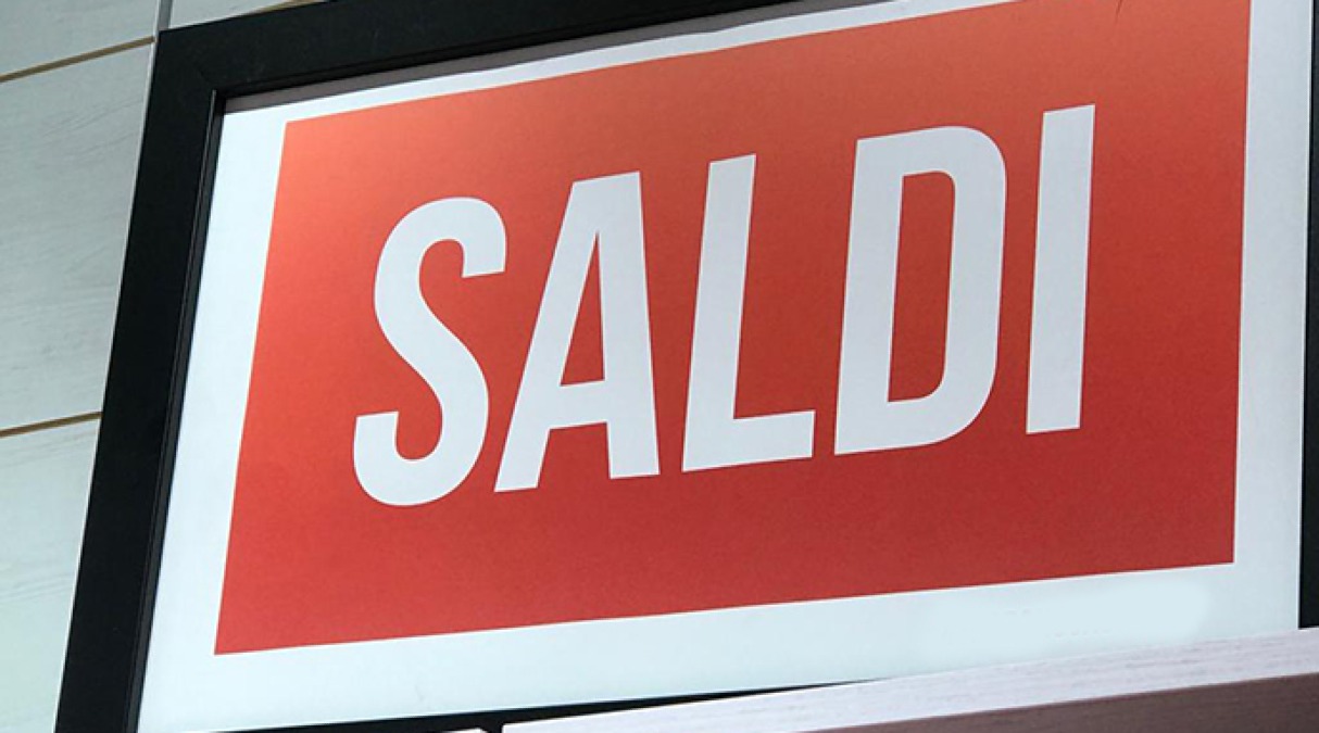 Confesercenti, saldi estivi al via domani, 7 italiani su 10 pronti all'acquisto - 