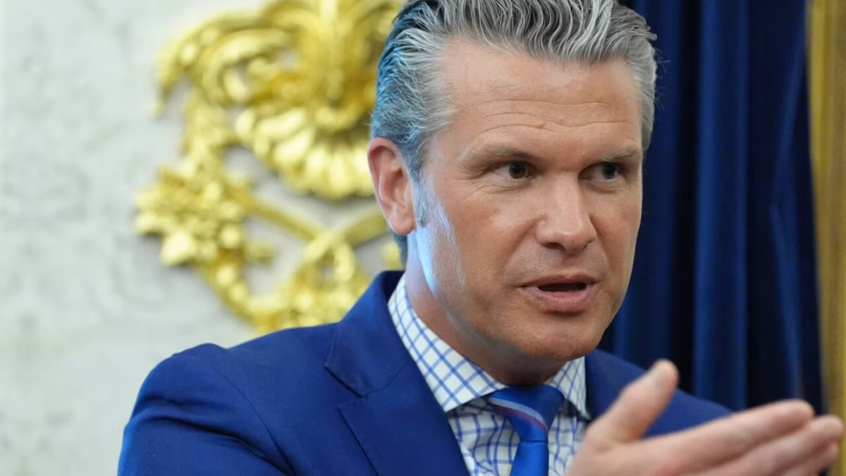 Taglio alle truppe Usa in Europa, stop dal dipartimento di Stato - Il segretario alla Difesa Pete Hegseth