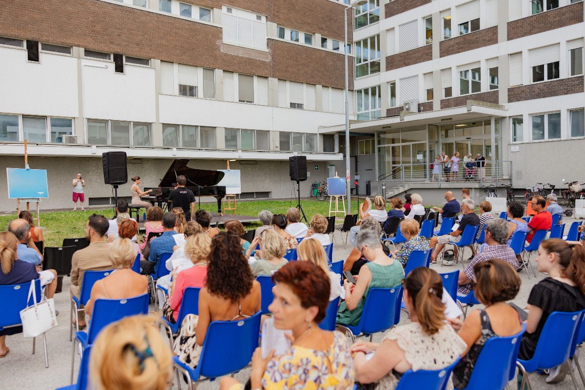 Rimini "Affacciati alla finestra", il 7 luglio all'ospedale Infermi il concerto della pianista Giulia Vazzoler - 