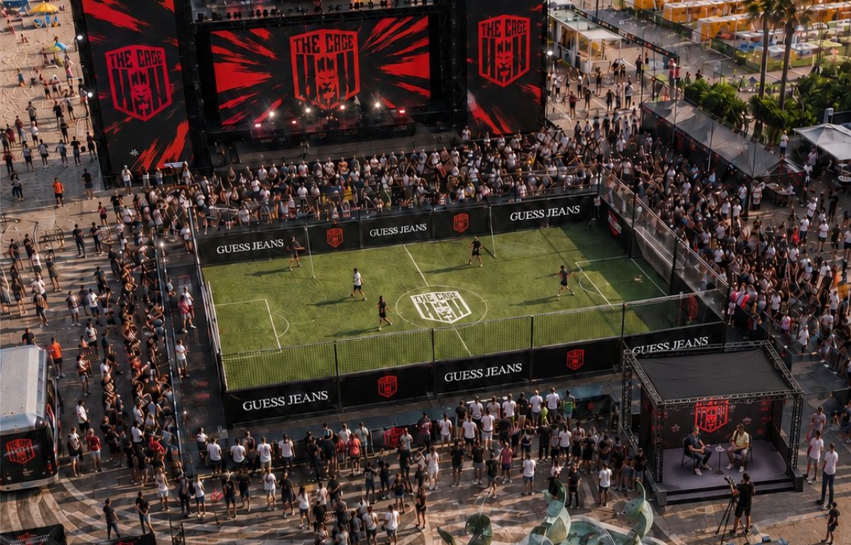 Riccione, a Piazzale Roma arriva The Cage: street football e creator in uno show dal vivo - 