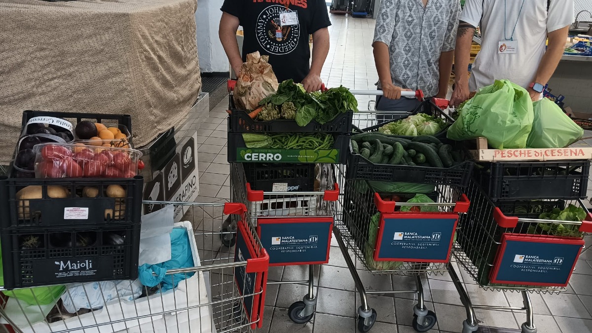 Rimini, al Mercato Coperto parte la donazione anti-spreco di alimenti - 
