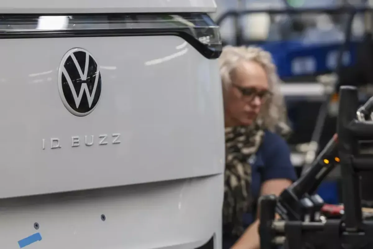 Volkswagen, piano di chiusure in Germania: quattro stabilimenti verso lo stop - 