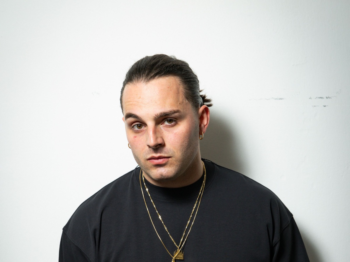 Ernia in concerto a Riccione: il rap italiano protagonista in piazzale Roma - 