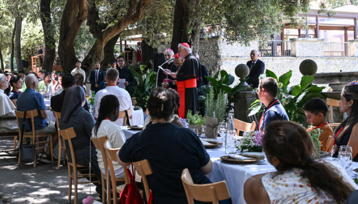 Leone XIV a pranzo con gli ultimi: "Ho fame di giustizia, si eliminino le cause della povertà" -  © Ansa