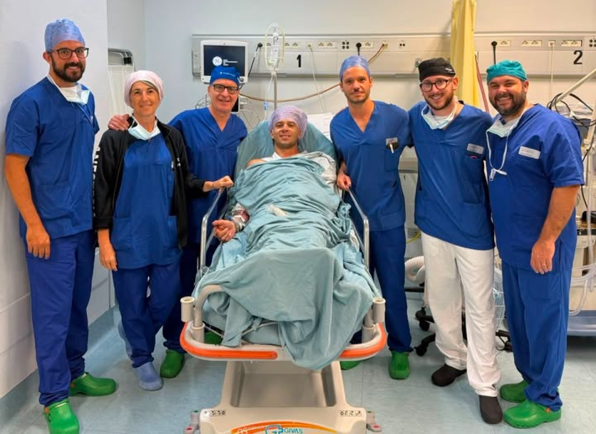 Marco Bezzecchi operato all’ospedale di Sassuolo dal professor Porcellini: intervento riuscito - © fb ospedale di Sassuolo