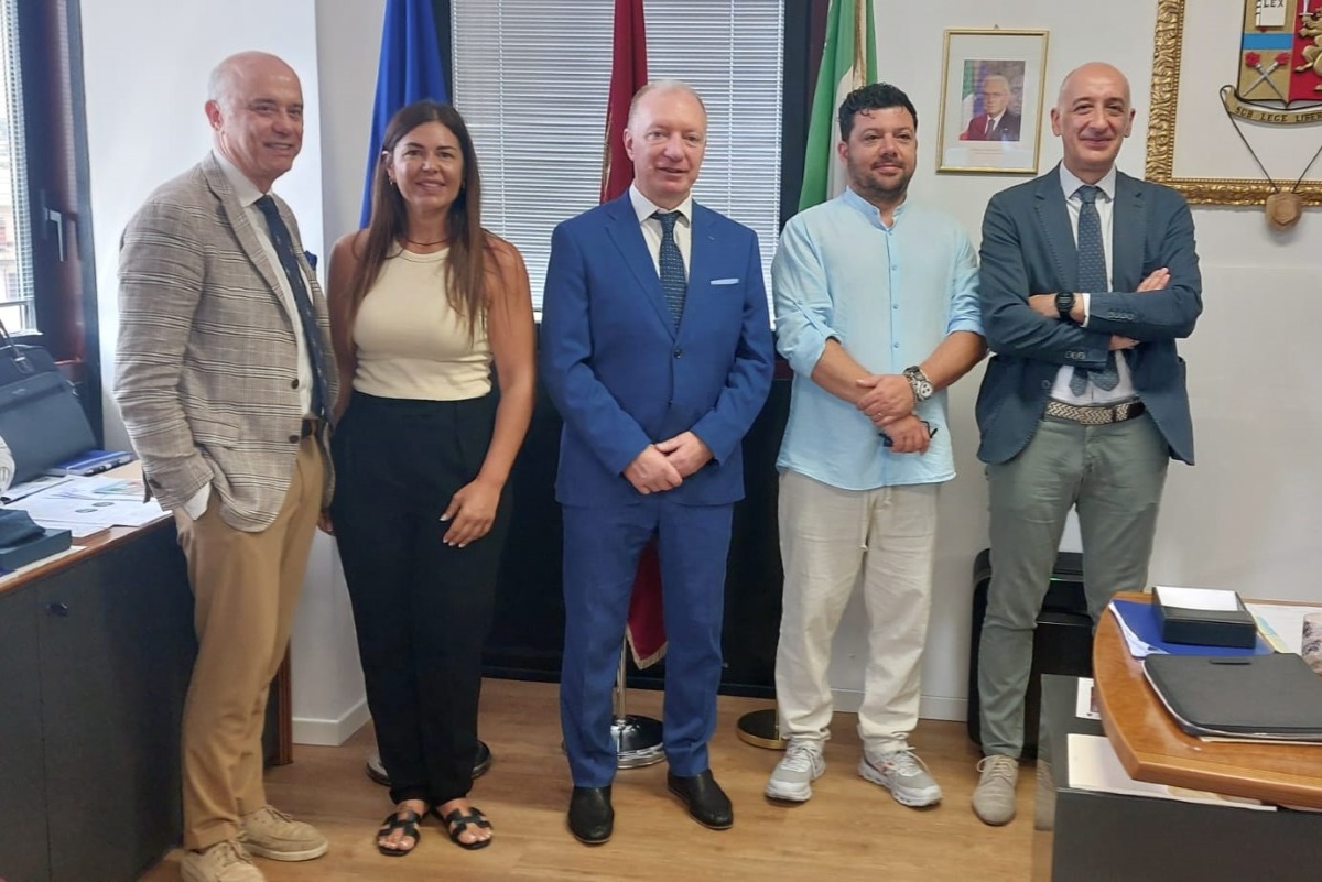 Confcommercio e Polizia di Stato: nasce a Rimini la rete di esercizi convenzionati - 