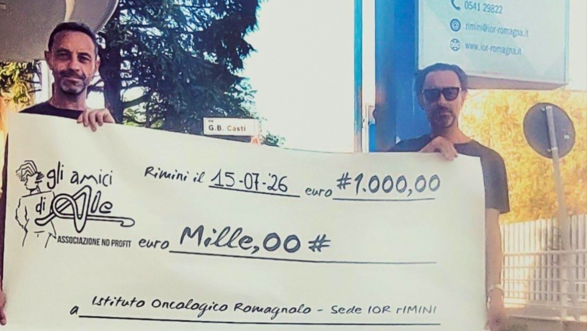 Gli Amici di Ale donano 1.000 euro allo IOR Rimini per sostenere ricerca e cura oncologica - 