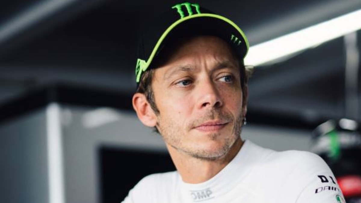Valentino Rossi torna in pole a Misano 17 anni dopo: show al Gt World Challenge - Valentino Rossi