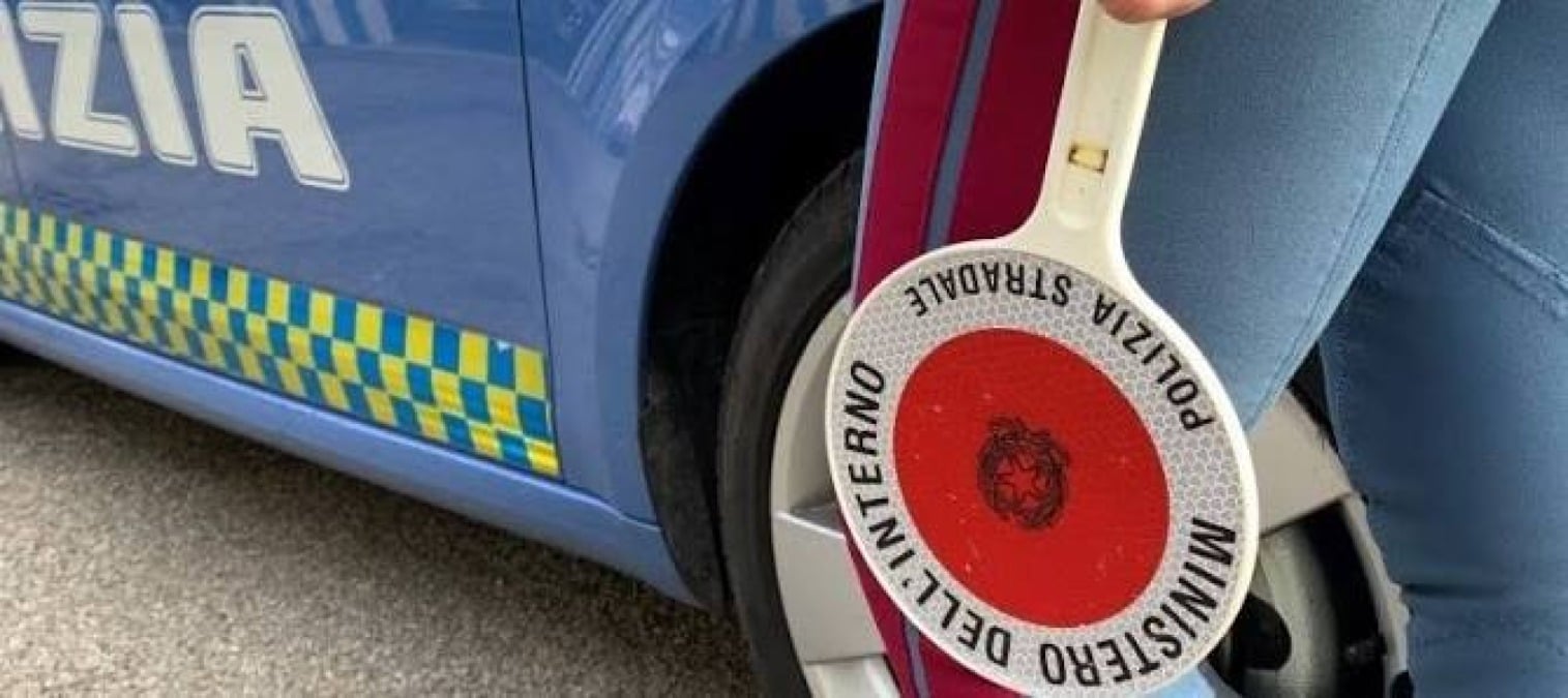 Rimini, fugge all'alt della Polizia: 13enne fermato dopo 40 minuti di inseguimento - 