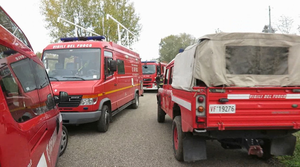 Cadavere carbonizzato ritrovato tra le sterpaglie a Eboli - Repertorio