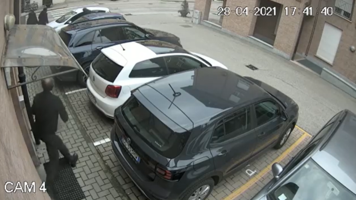Caso Roggero, la politica si spacca sulla grazia - 