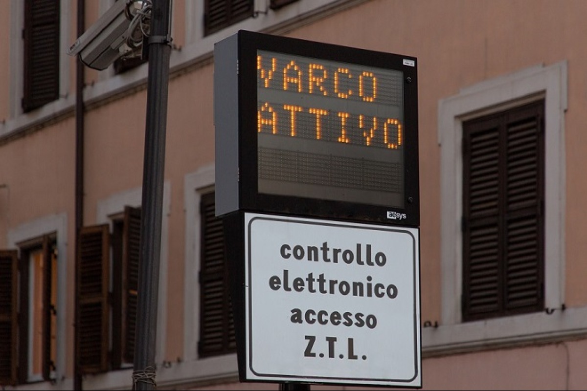 Cattolica, in arrivo quattro varchi elettronici per la Ztl del centro - Repertorio