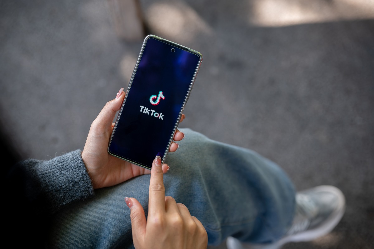 Bruxelles contesta TikTok: "Account minori non protetti" - 
