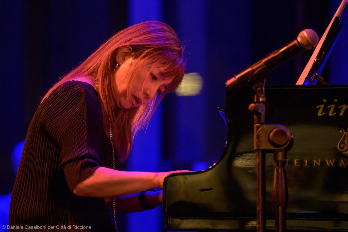 Riccione Summer Jazz, emozioni senza confini con Chihiro Yamanaka Trio e il dialogo tra mondi sonori - Ph Casalboni
