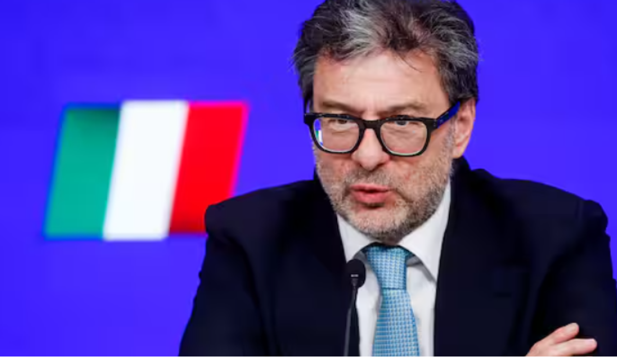 Caro carburanti, via allo sconto sul diesel: 17 centesimi al litro fino al 6 agosto - 