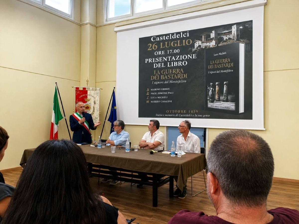 Successo per la prima presentazione de “La guerra dei bastardi”, il romanzo sul Montefeltro di Luca Micheli - 