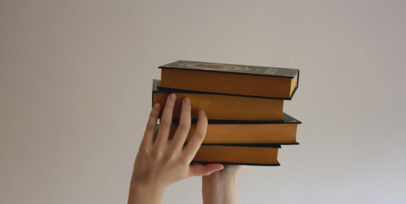 “Libri dal Sottosuolo”, a Borgo Maggiore arriva la scrittrice Giorgia Tribuiani - 