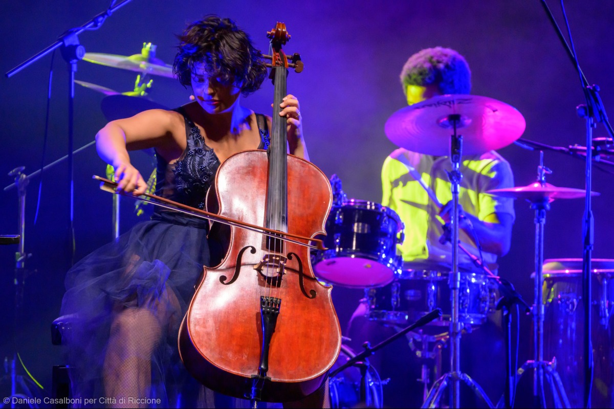 Ana Carla Maza conquista Riccione con il suo violoncello - Ph Casalboni