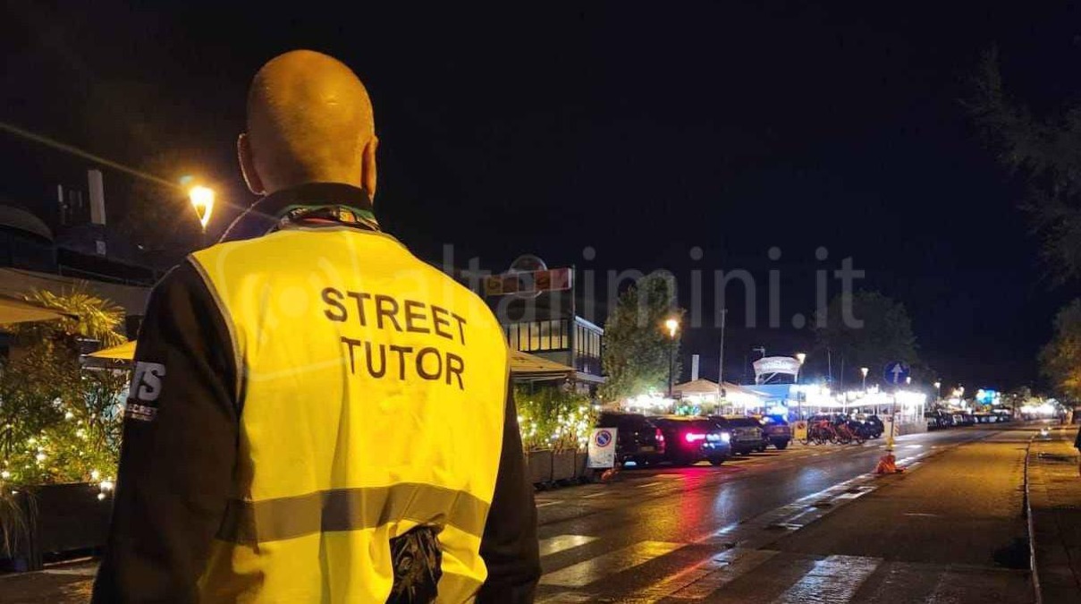 Street Tutor per la movida e nuove telecamere: Riccione potenzia la sicurezza nelle aree turistiche - Street Tutor REPERTORIO
