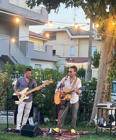 In foto i musicisti.