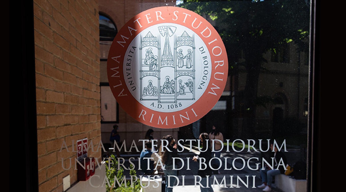 Rimini seconda in Regione per aumento di giovani laureati: "Ricadute positive, anche economiche" - Università di Bologna, sede di Rimini
