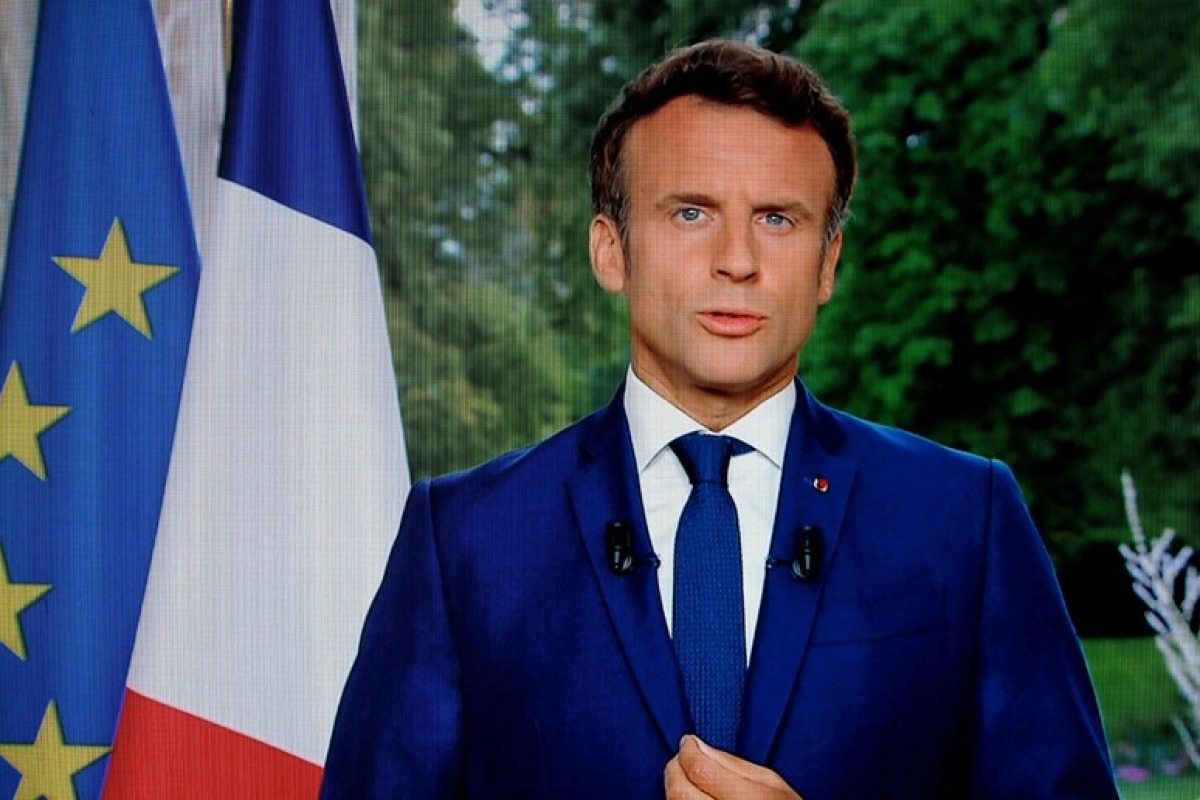 Macron a Zelensky: "Orrore" per gli attacchi russi, nuovi missili intercettori a Kiev - 