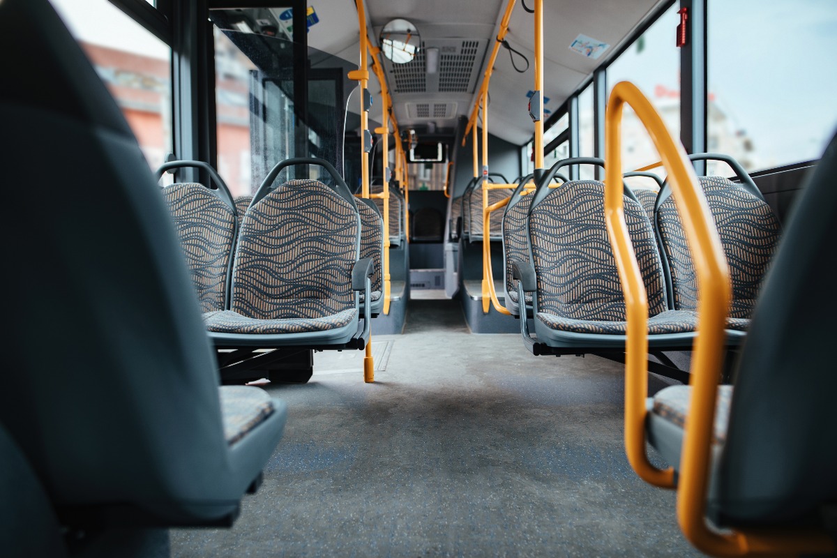 Papa Leone XIV a Rimini, trasporti potenziati e modifiche alle linee bus - Autobus, interni REPERTORIO