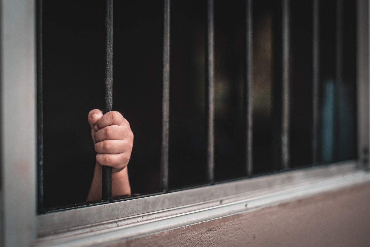 Pordenone: detenuto dà fuoco al materasso e muore nell'incendio. Aveva 19 anni - Carcere PH REPERTORIO
