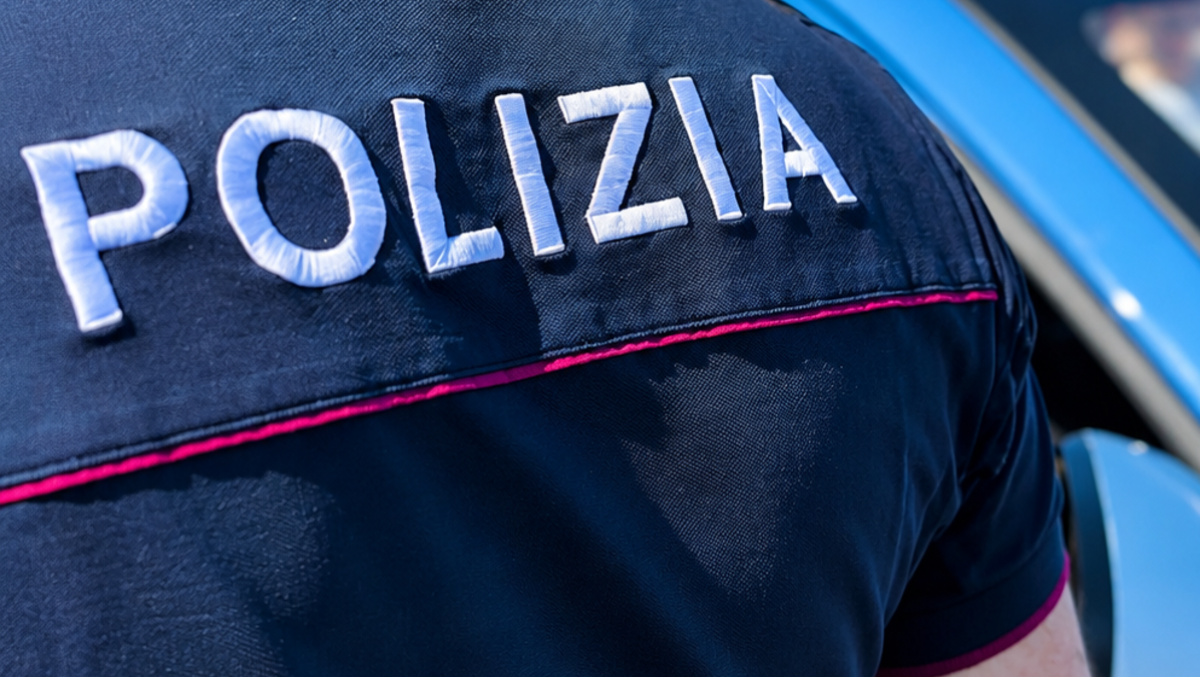 Rimini, sorpreso sul lungomare Tintori con hashish e marijuana: arrestato - 