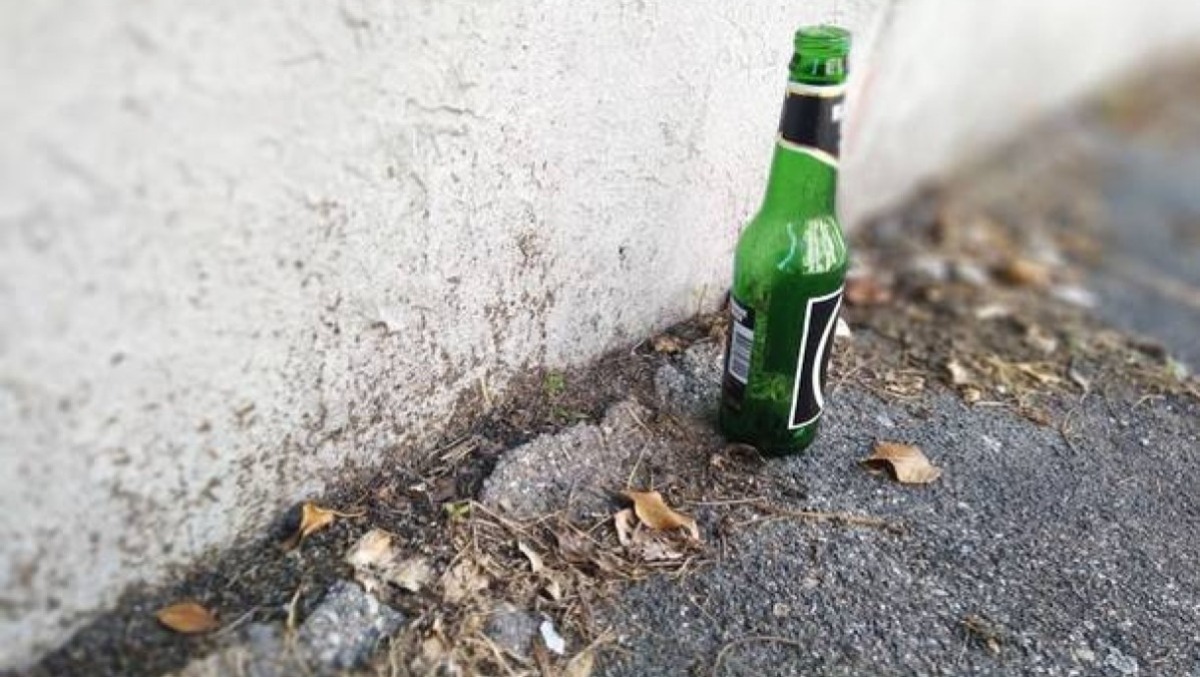 Cattolica, alcolici in vetro vietati di notte per contrastare il degrado - Controlli anti alcol Rimini REPERTORIO