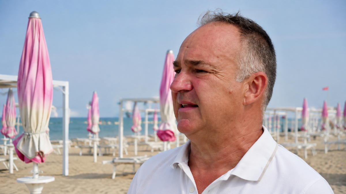 Rimini, l'estate non sembra decollare in spiaggia: "Speriamo in agosto e nel turismo interno" - Mauro Vanni