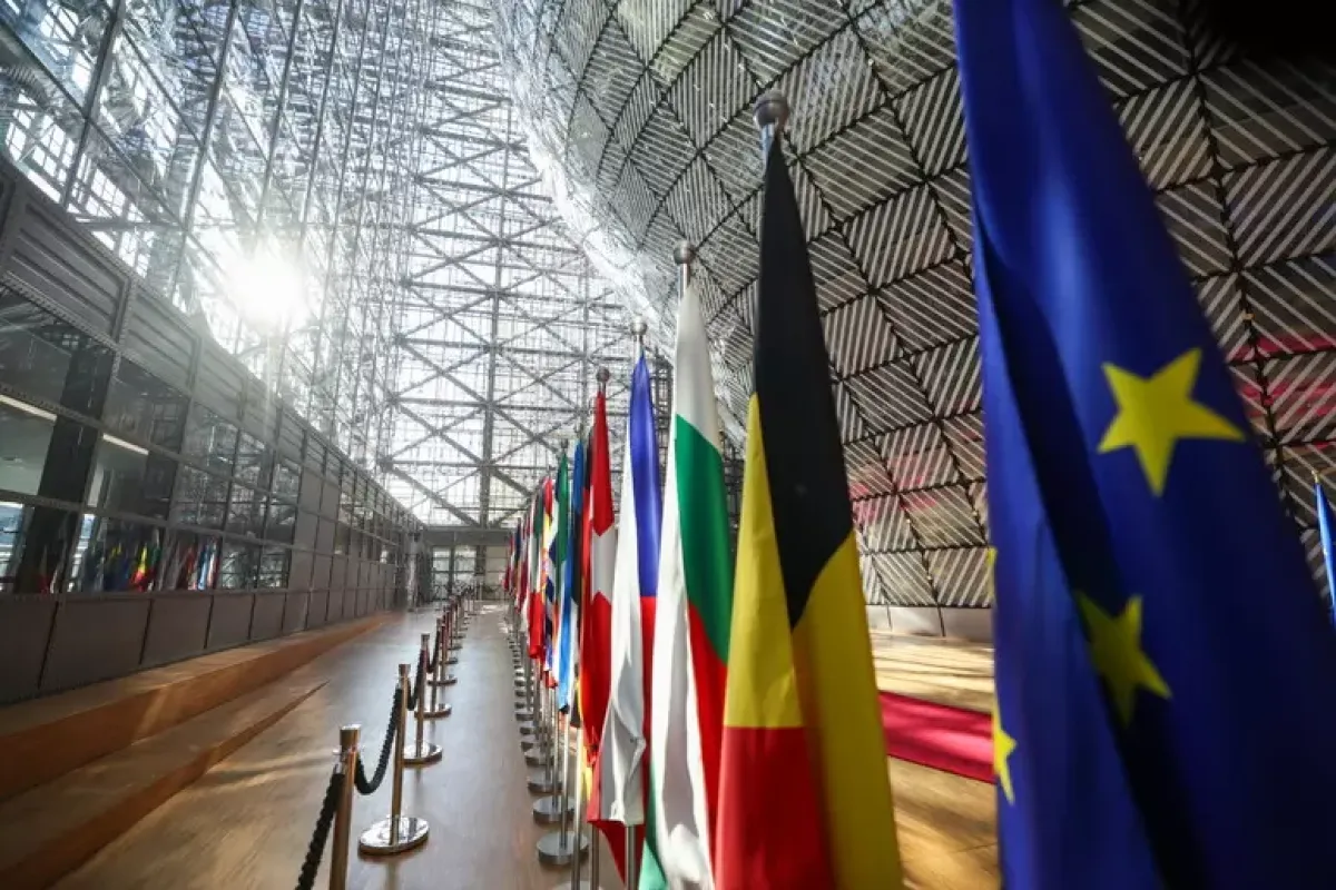 Difesa, tensioni in Parlamento: il Pd si divide sul prestito Safe - 