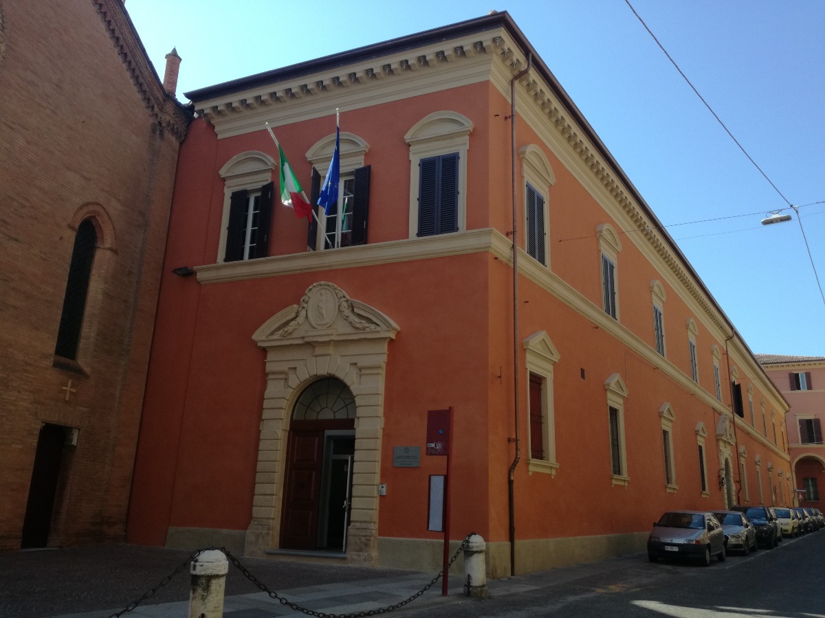 Ristori Covid, il Tar rinvia la causa: le cliniche private valutano nuovi ricorsi - Tar Emilia-Romagna - Bologna