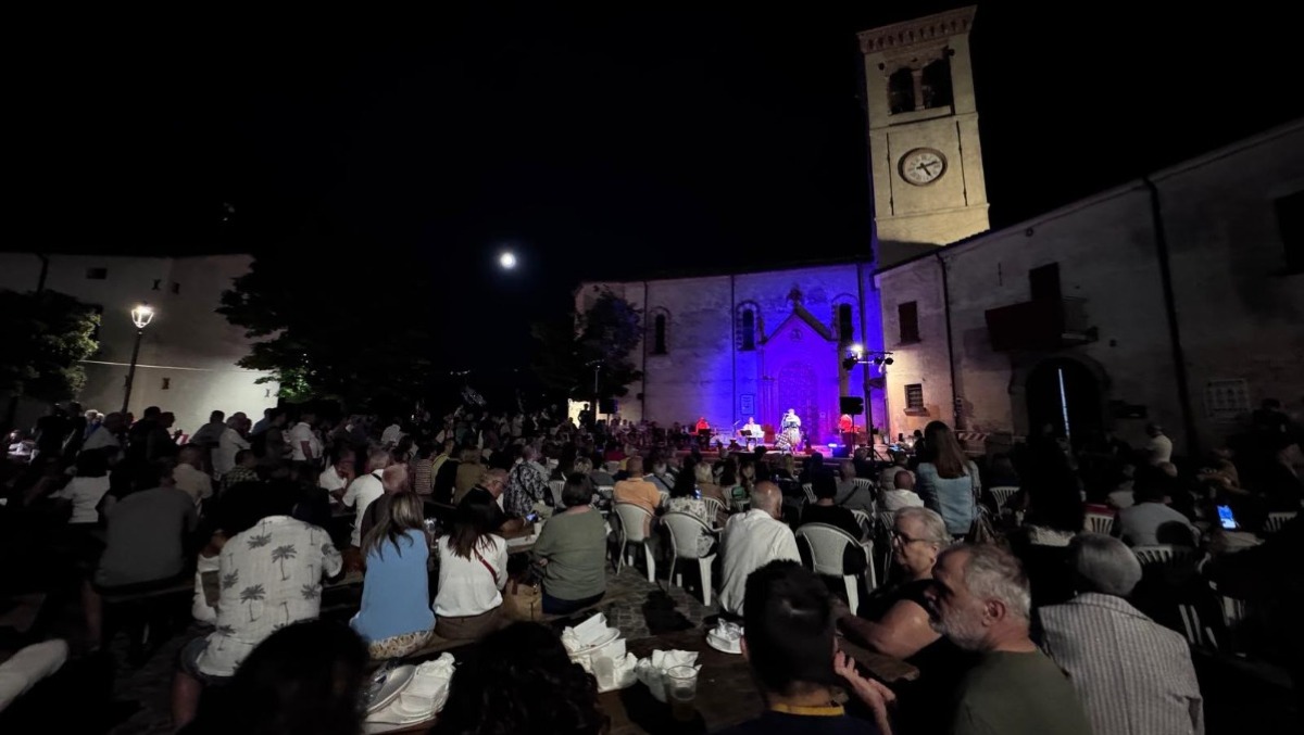Più di un evento: è un vero e proprio mini festival. Talamello festeggia San Lorenzo il 10 agosto - Notte di San Lorenzo a Talamello