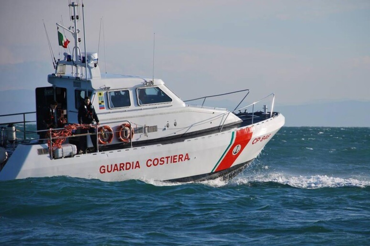 Travolto da un gommone, regista 29enne muore a Lampedusa - 