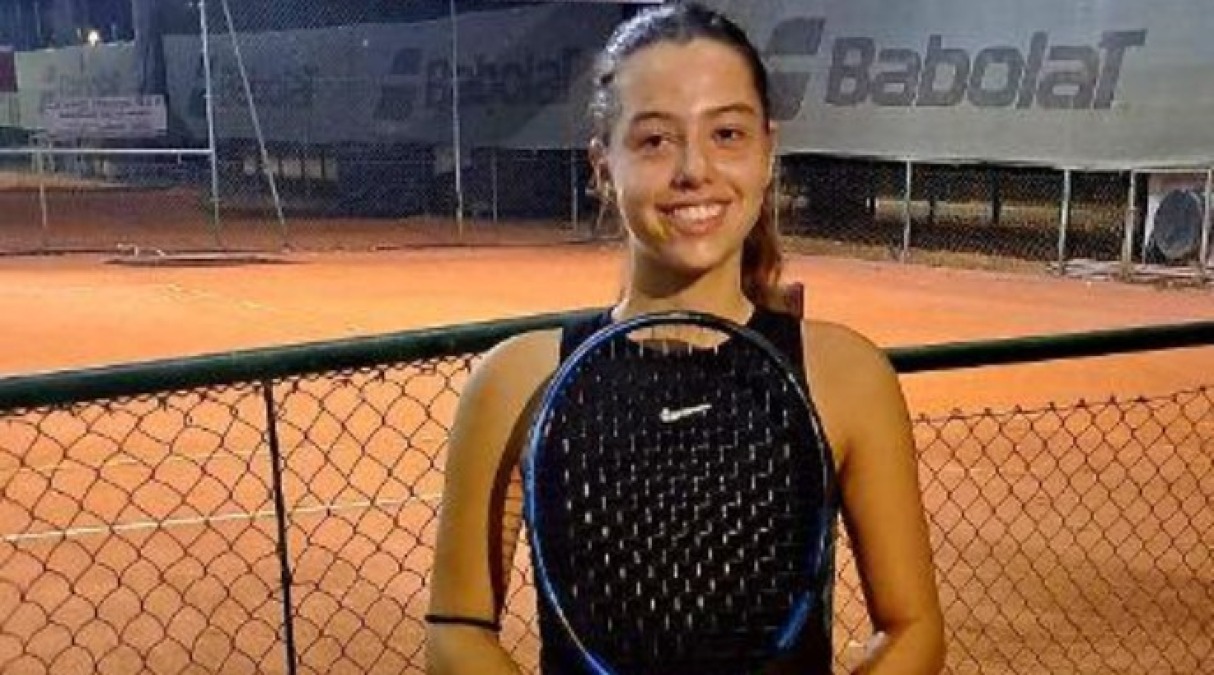 Tennis, Open femminile di Viserba: si qualificano Trenti e Orsini - Laura Garofalo
