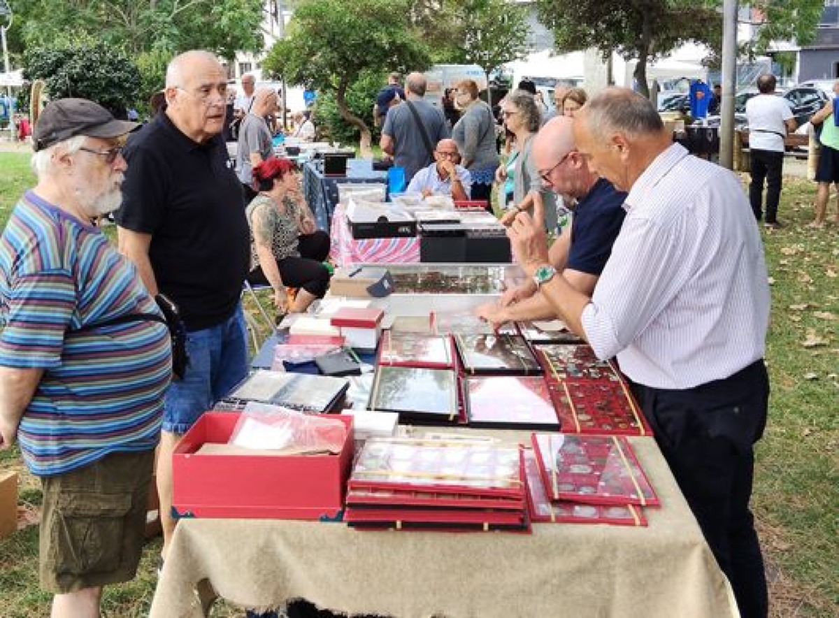 Riccione, torna il Mercatino mostra-scambio del collezionista - 