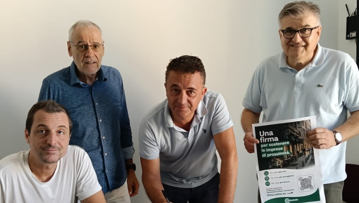 Tutela Negozi di vicinato, Misano al fianco di Confesercenti: firmata la proposta di legge - 