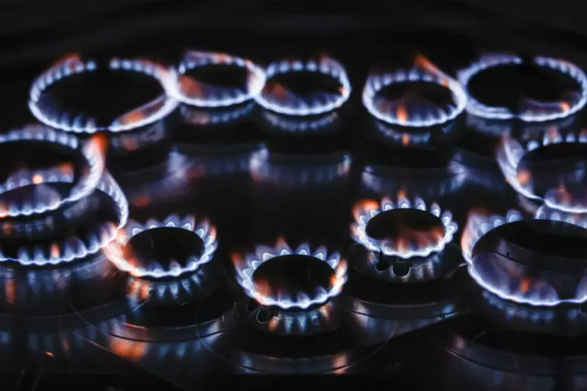 Gas, il prezzo scende sotto i 64 euro al Ttf di Amsterdam - Bollette gas PH ANSA