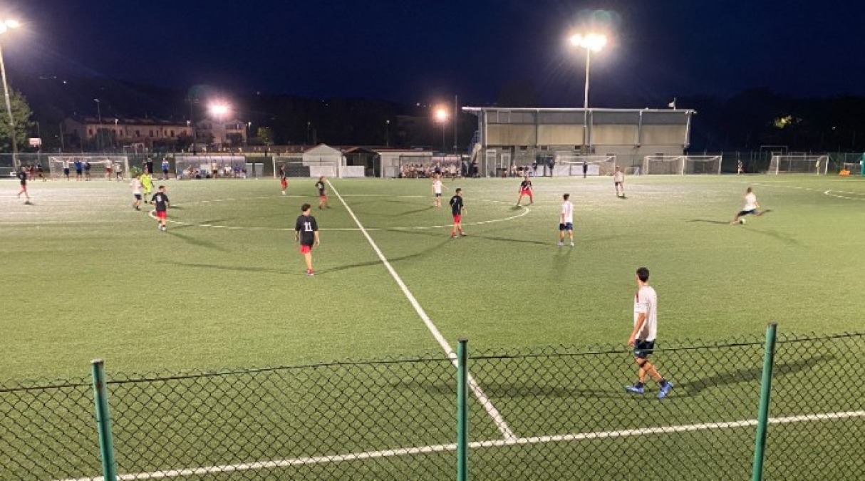 Calcio, goleada del Gabicce Gradara contro il Superga (7-1) - Una fase del match