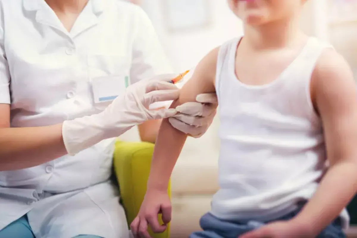Bimba morta per sospetta difterite, la madre attacca i medici sui social - PH ANSA