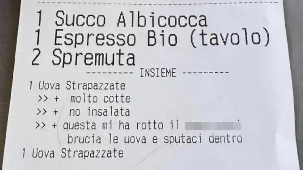 Riccione, l'incredibile gaffe sullo scontrino: "sputagli sulle uova". La vicenda virale sui social - 