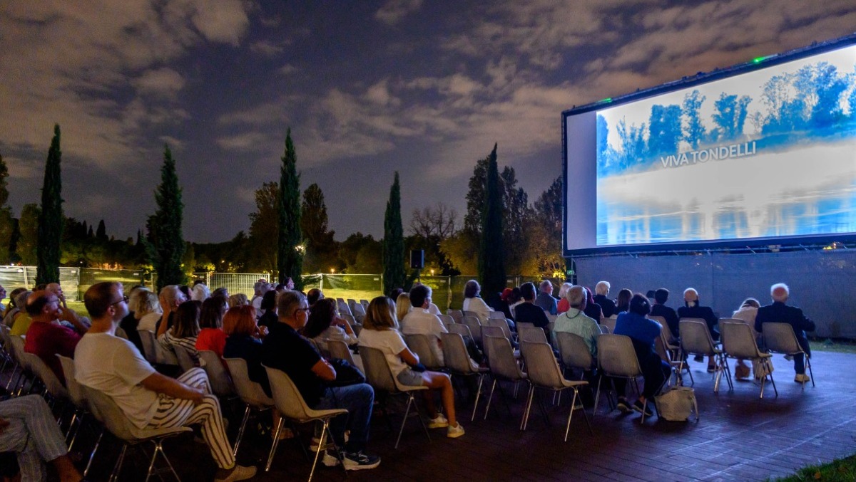 Riccione Ttv Festival, al via Viva Tondelli - La folla all'evento  