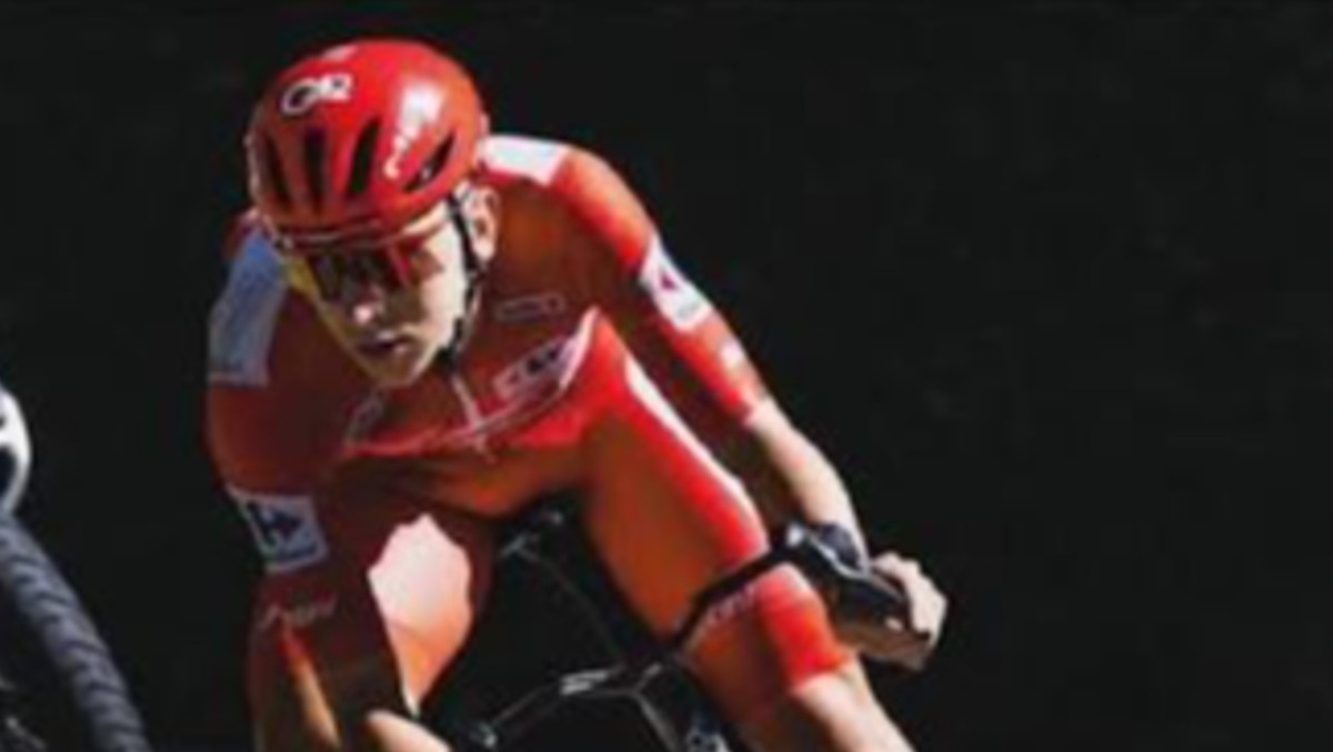 Pogačar più umano, ma ancora vincente: tris alla Vuelta battendo Mas in volata - 